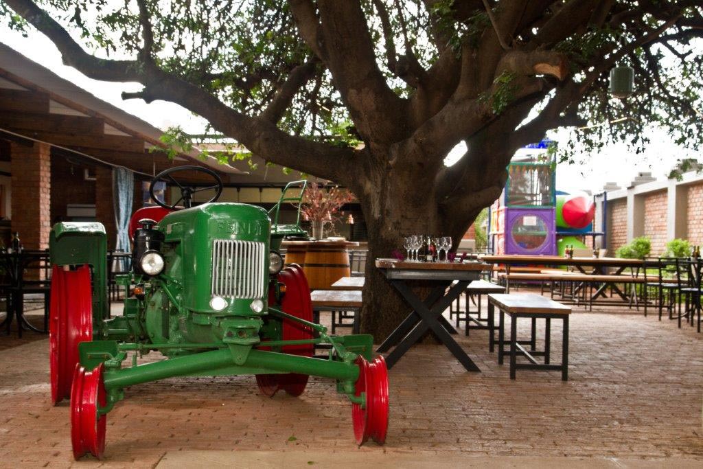 Outside courtyard dining with childrens area